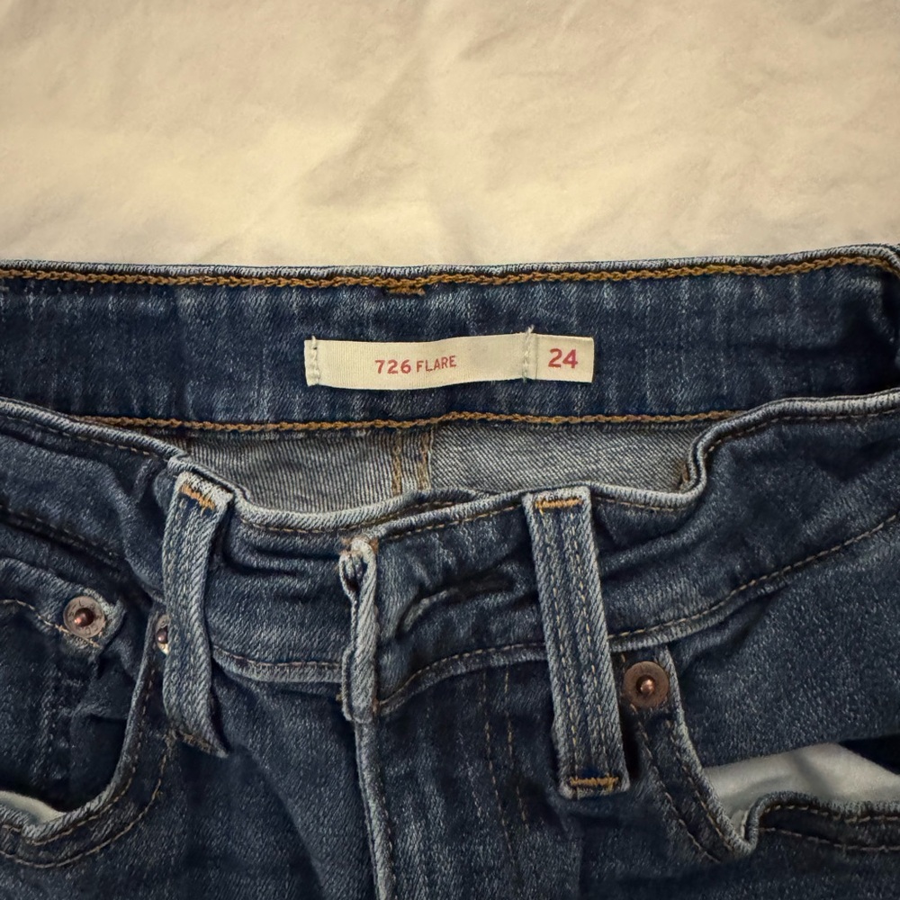 Levi’s 726 flare